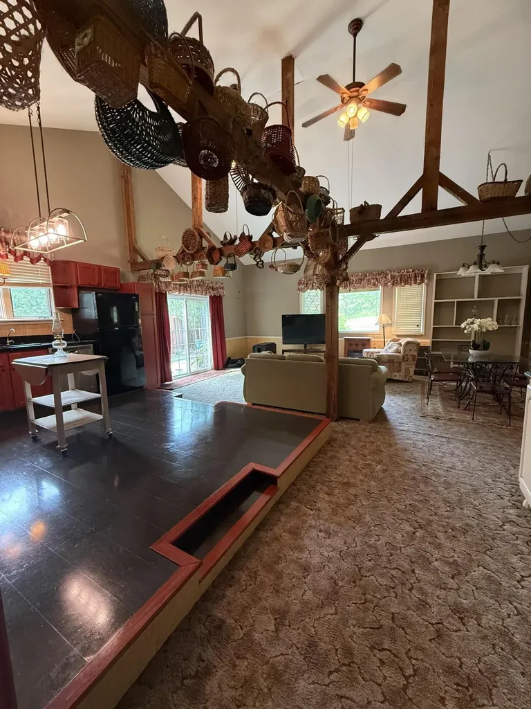 235 Elkview Road Somerset KY 42501