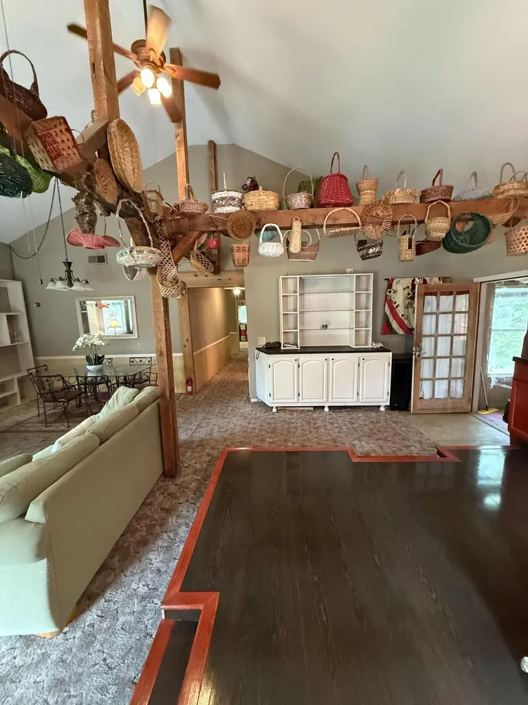 235 Elkview Road Somerset KY 42501
