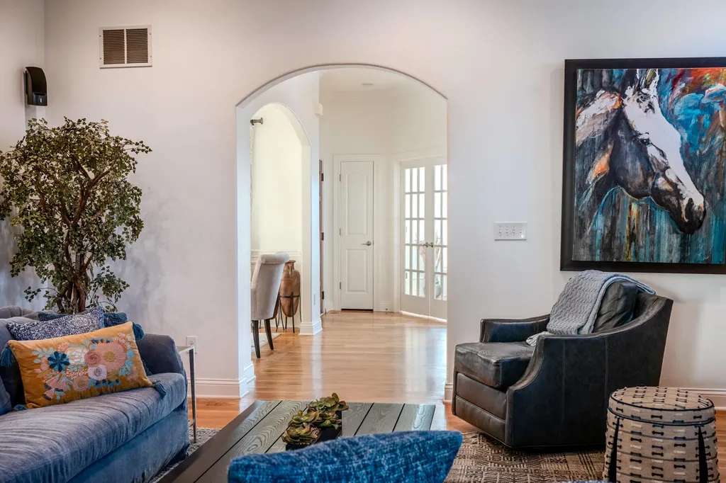 192 Somersly Place Lexington KY 40515