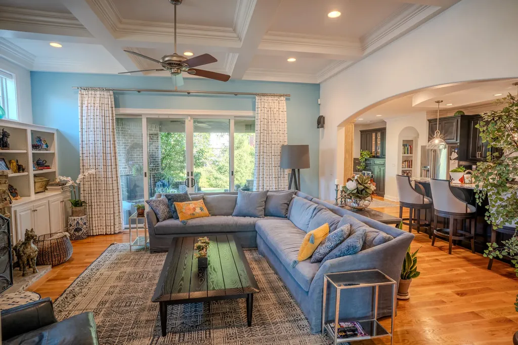 192 Somersly Place Lexington KY 40515