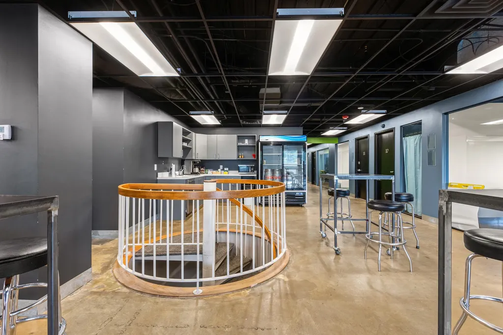 110 W Vine Street Lexington KY 40507