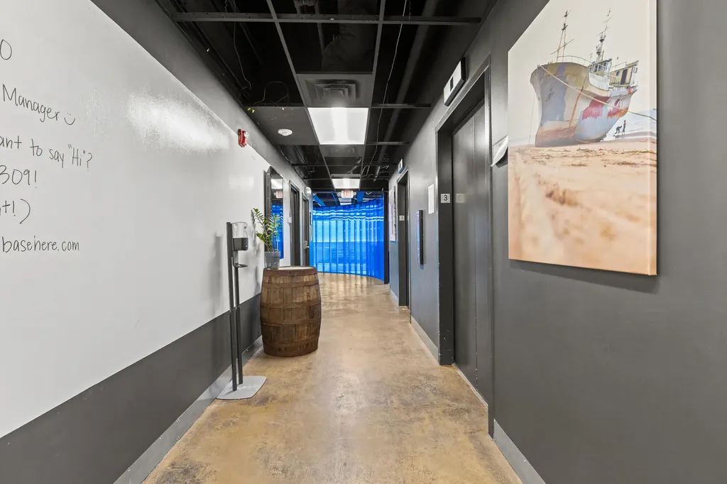 110 W Vine Street Lexington KY 40507