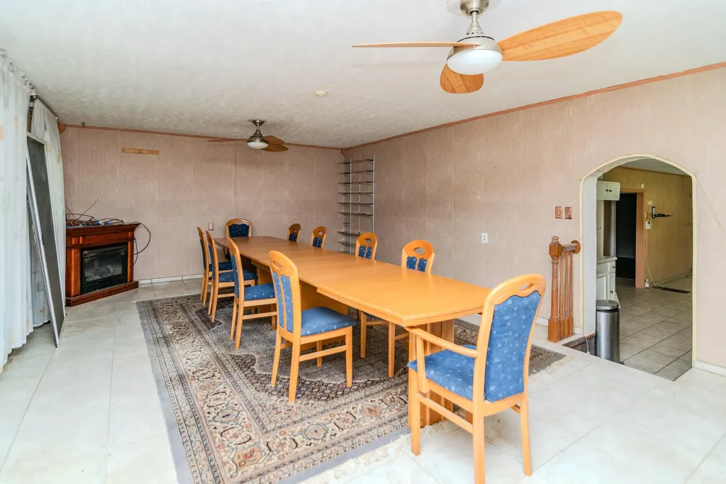 970 Highway 3001 Coalgood KY 40818
