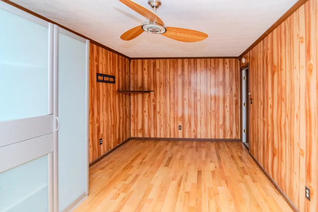 970 Highway 3001 Coalgood KY 40818