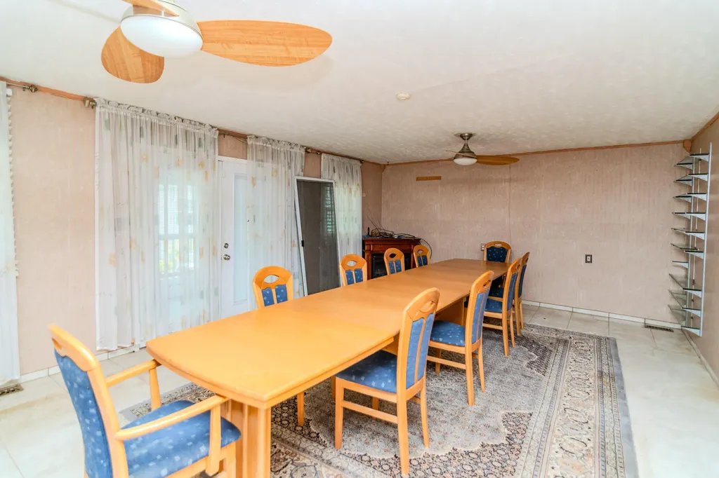 970 Highway 3001 Coalgood KY 40818