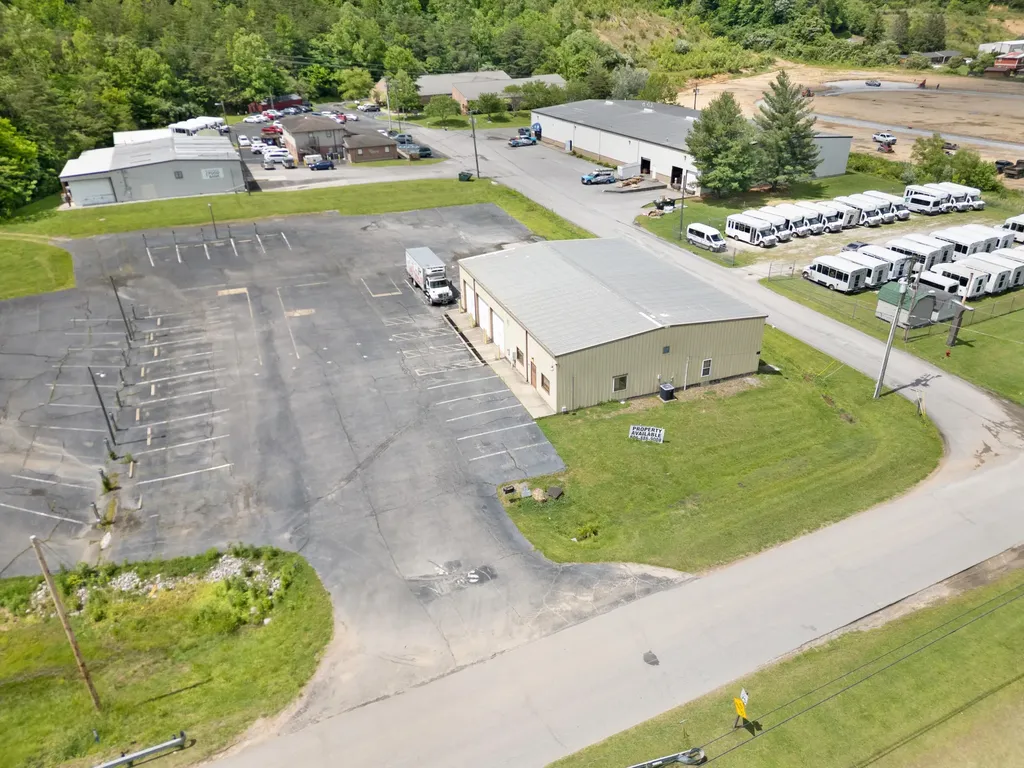 427 Cliff Road Prestonsburg KY 41653
