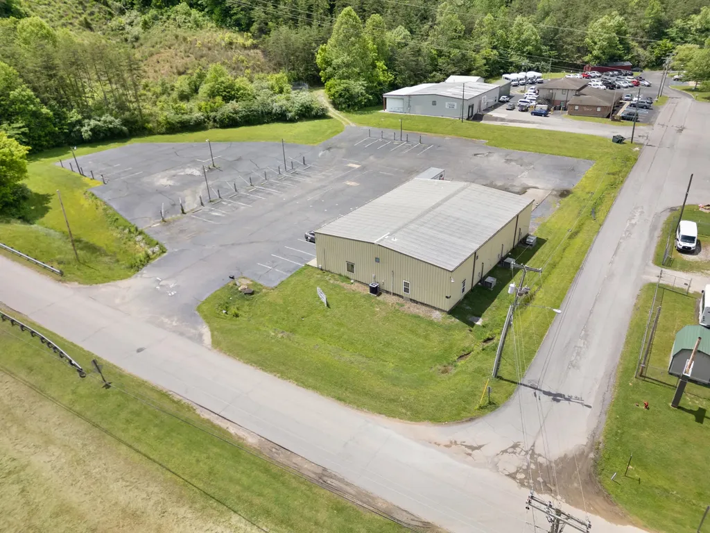 427 Cliff Road Prestonsburg KY 41653