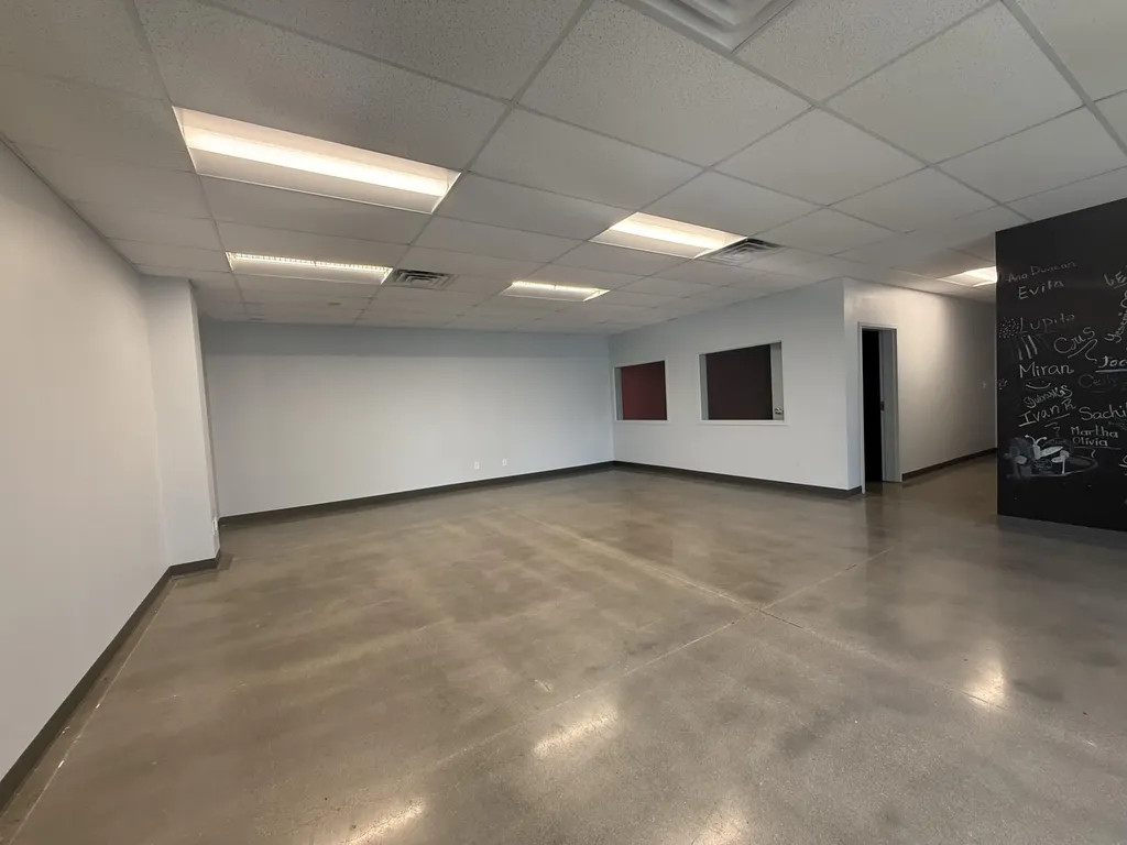 201-217 N Main Street Versailles KY 40383