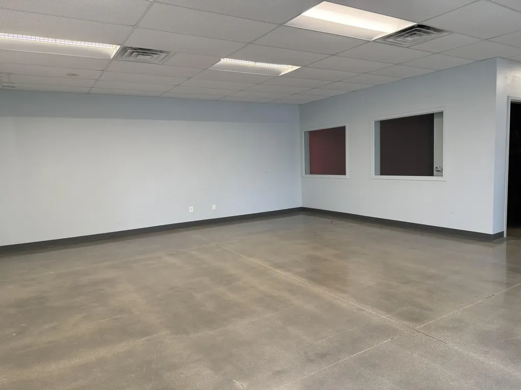 201-217 N Main Street Versailles KY 40383