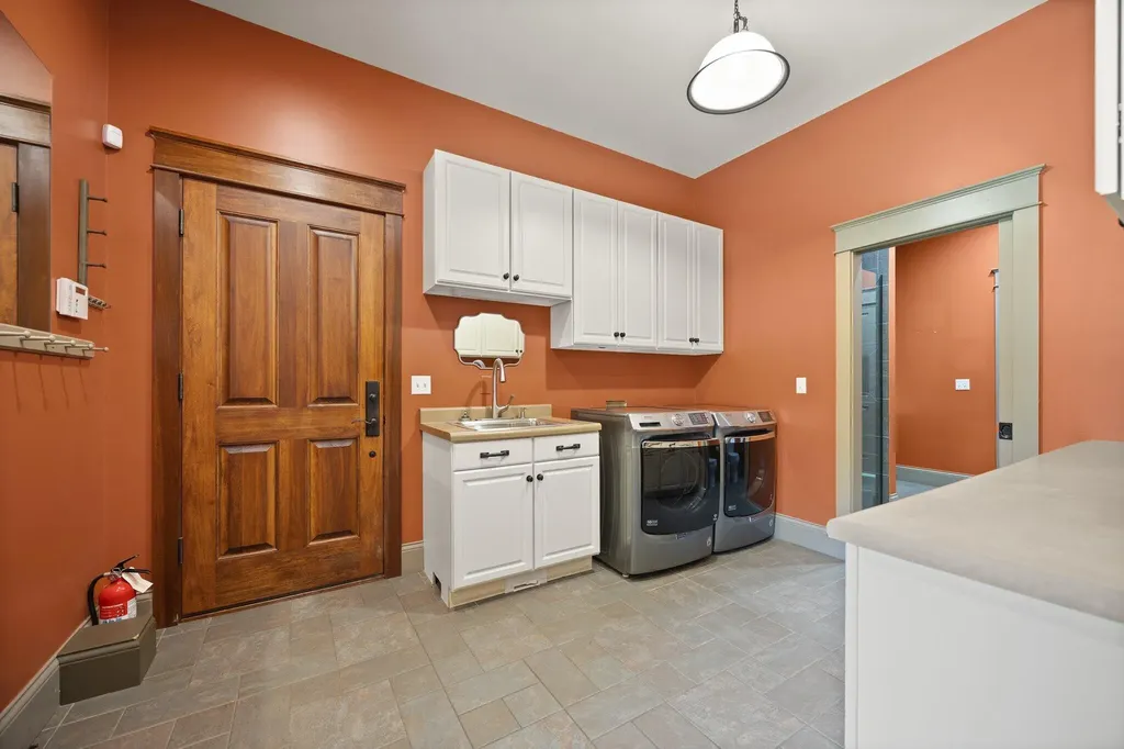 1360 State Highway 92 Jamestown KY 42629