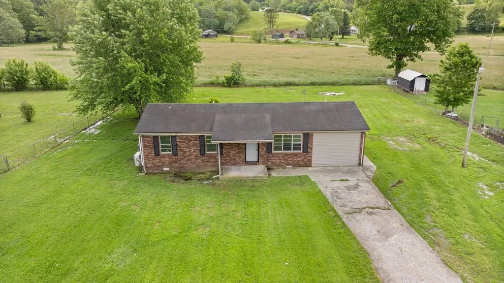 3947 Greenmount Bond Road London KY 40741