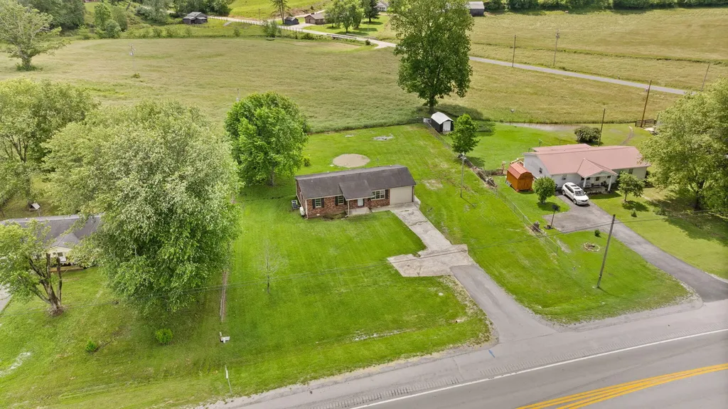 3947 Greenmount Bond Road London KY 40741