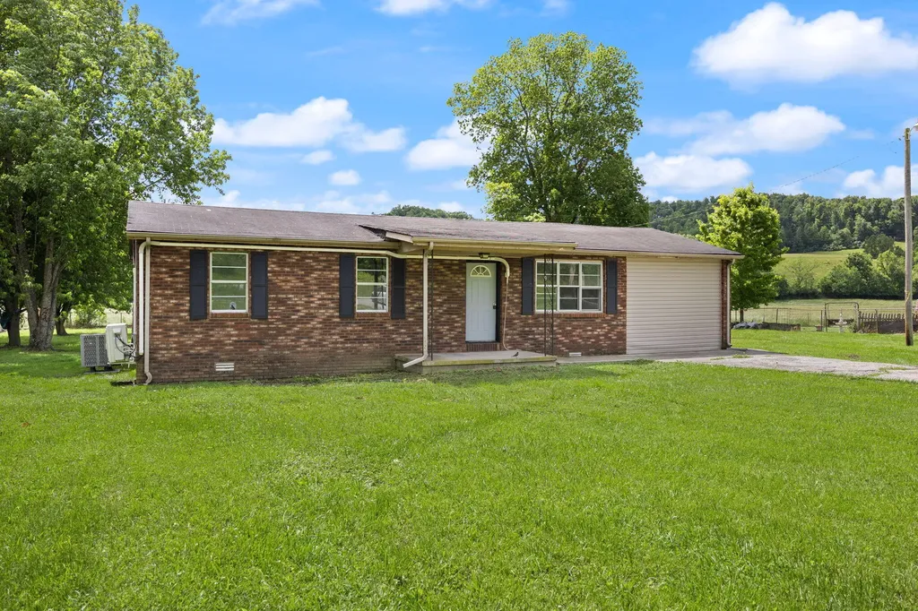 3947 Greenmount Bond Road London KY 40741