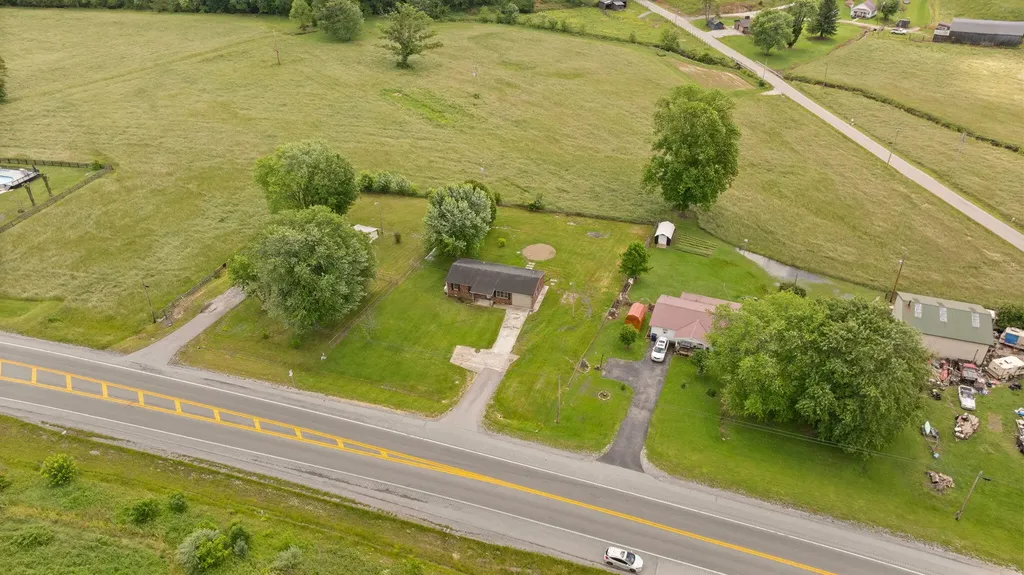 3947 Greenmount Bond Road London KY 40741