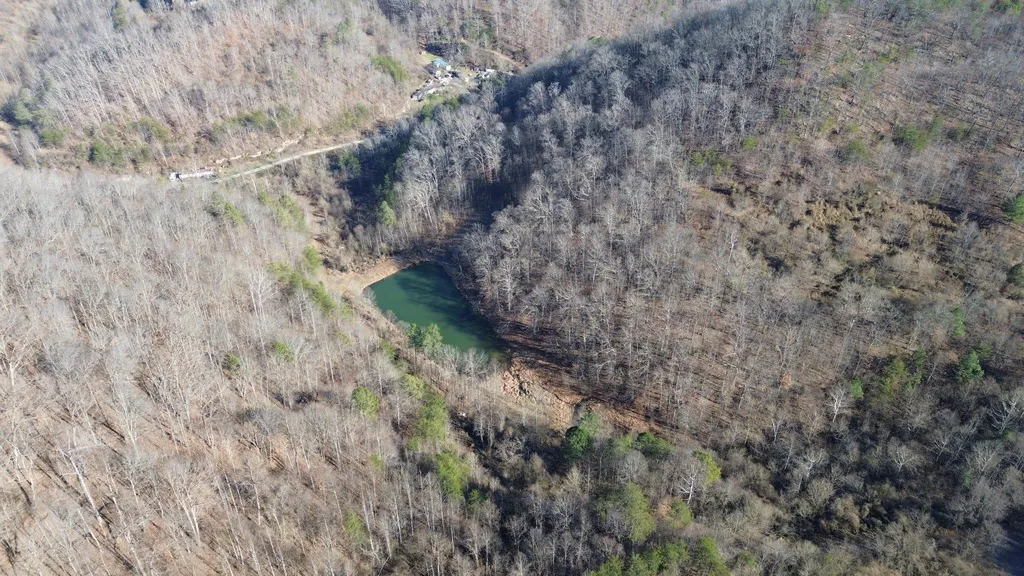 150 Sycamore Creek Road Van Lear KY 41265