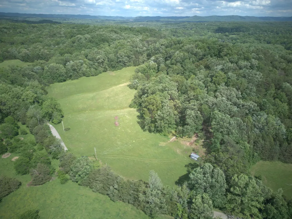 300 Stone Road Clay City KY 40312