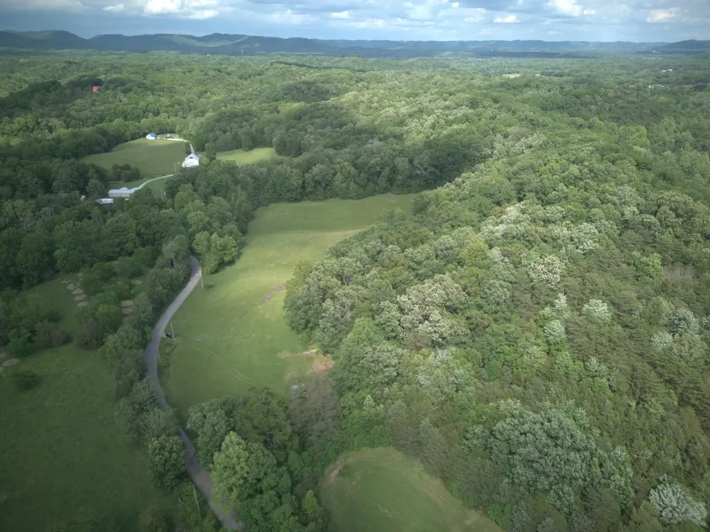 300 Stone Road Clay City KY 40312