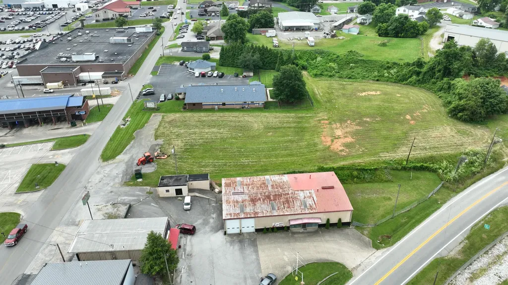 143 W Highway 80 Somerset KY 42503