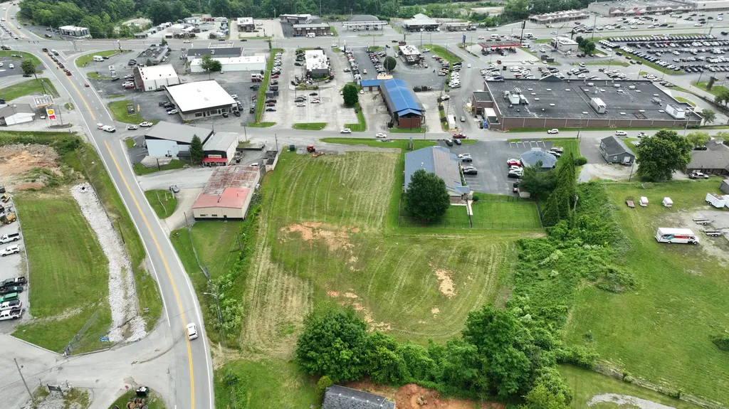 143 W Highway 80 Somerset KY 42503