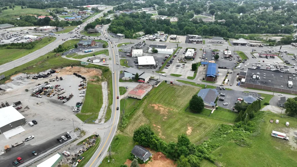 143 W Highway 80 Somerset KY 42503