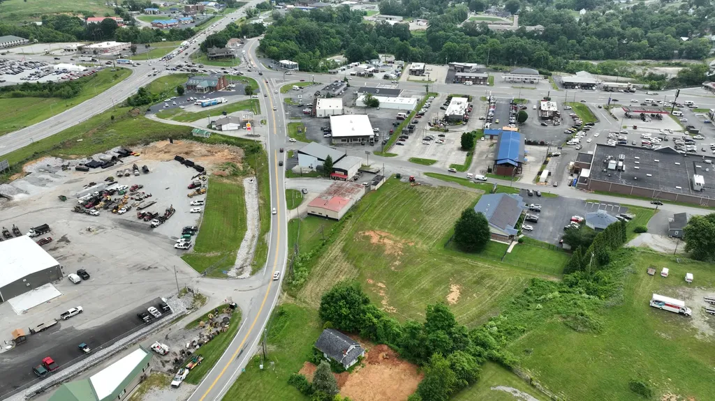 143 W Highway 80 Somerset KY 42503