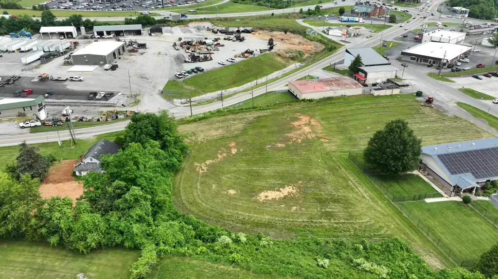 143 W Highway 80 Somerset KY 42503