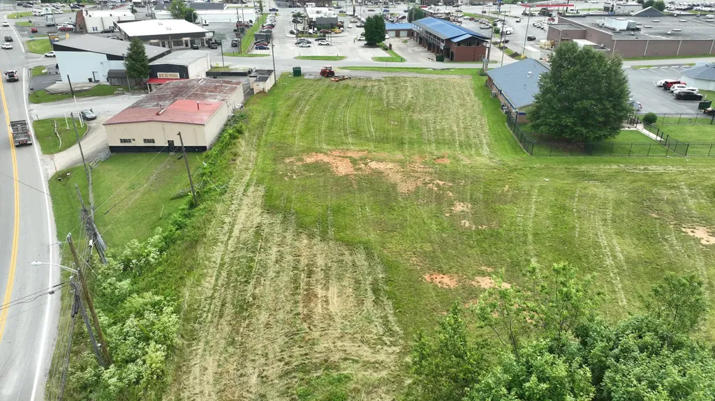 143 W Highway 80 Somerset KY 42503