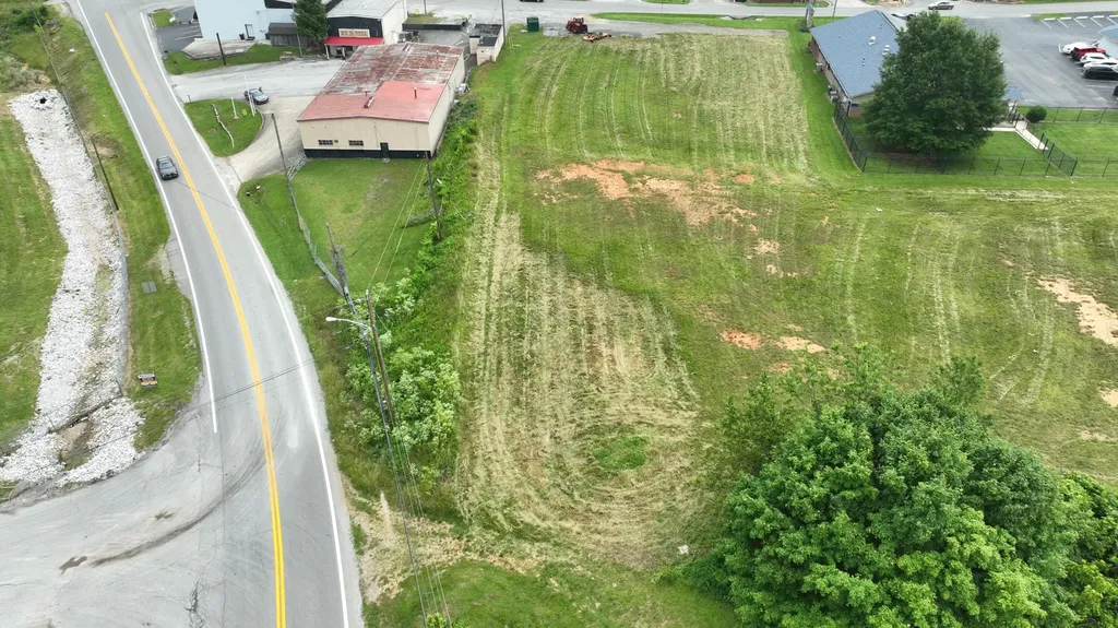 143 W Highway 80 Somerset KY 42503