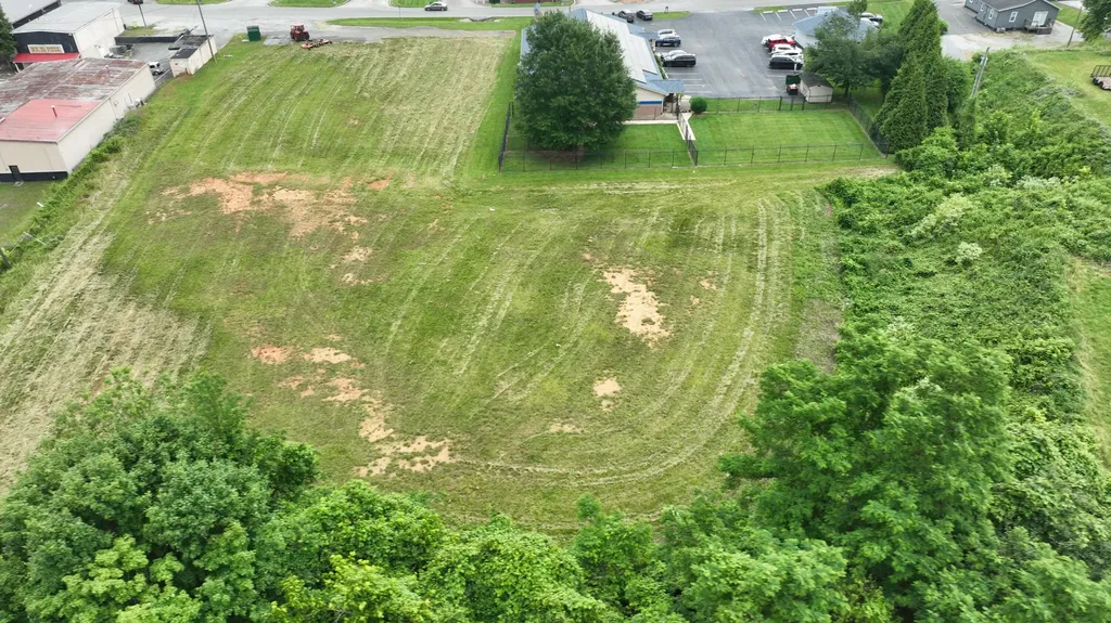 143 W Highway 80 Somerset KY 42503