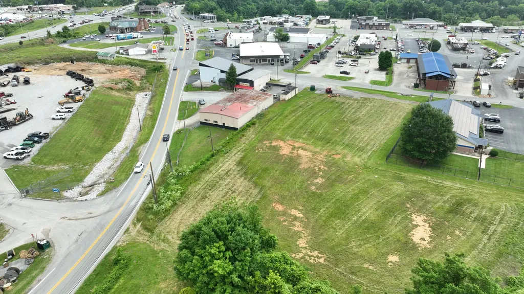 143 W Highway 80 Somerset KY 42503