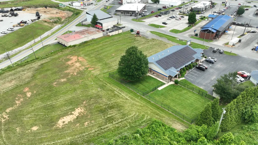 143 W Highway 80 Somerset KY 42503