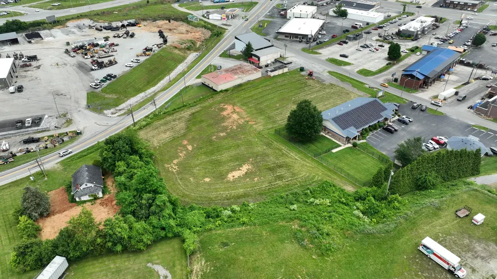 143 W Highway 80 Somerset KY 42503