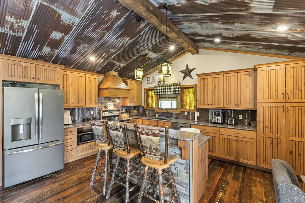 300 Keller Waits Lane Cynthiana KY 41031