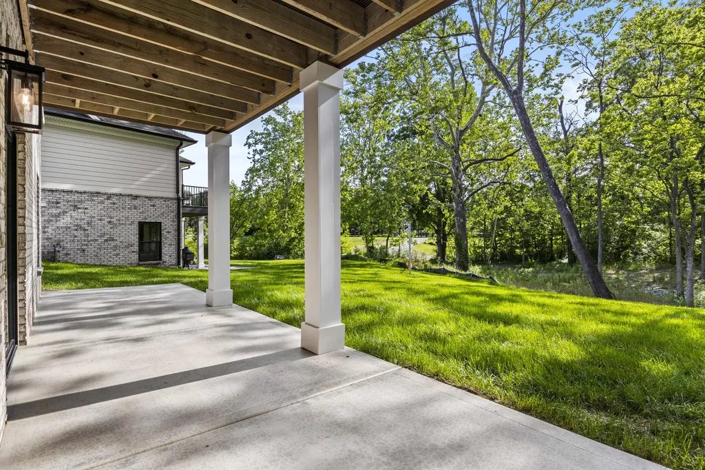 3521 Harper Woods Lane Lexington KY 40515