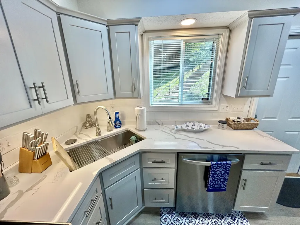 145 State Park Road Jamestown KY 42629