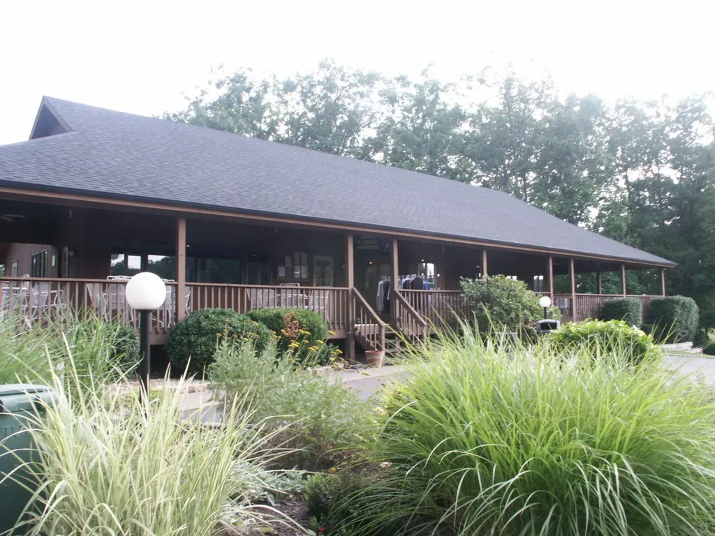 101-3 Woodson Bend Resort Bronston KY 42518
