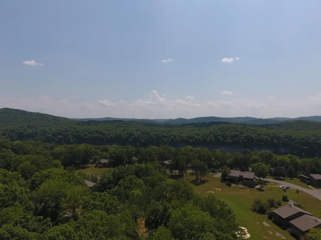 101-3 Woodson Bend Resort Bronston KY 42518