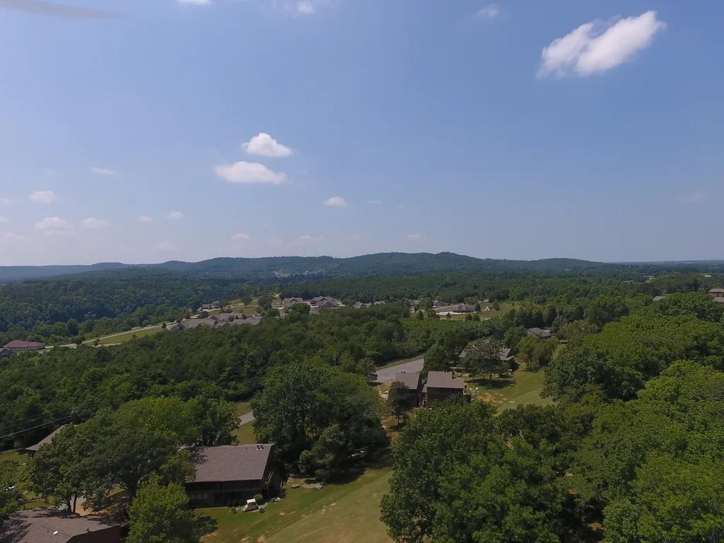 101-3 Woodson Bend Resort Bronston KY 42518