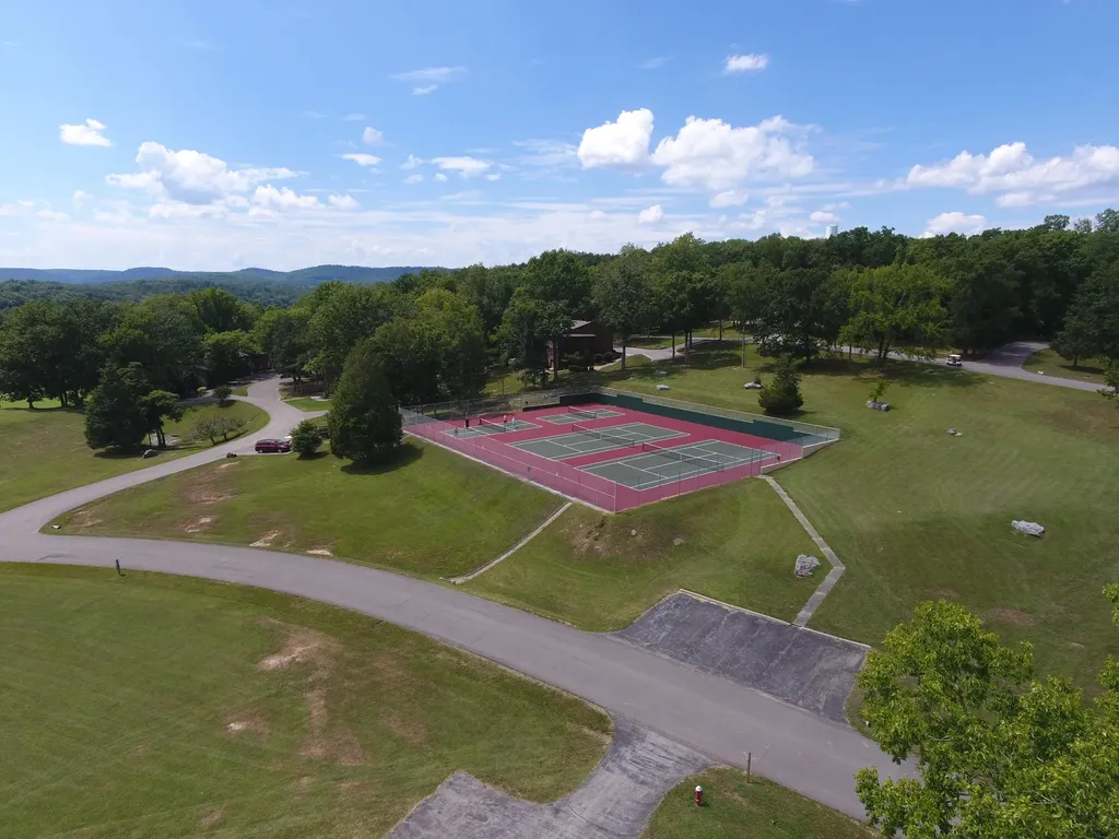 101-3 Woodson Bend Resort Bronston KY 42518