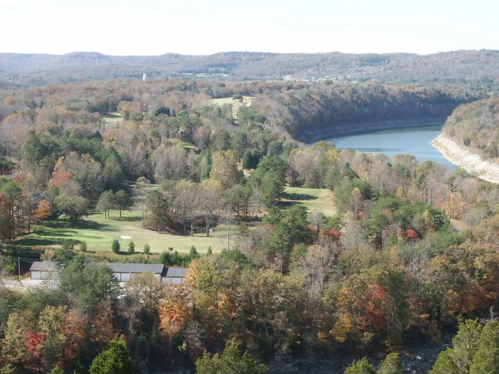 101-3 Woodson Bend Resort Bronston KY 42518