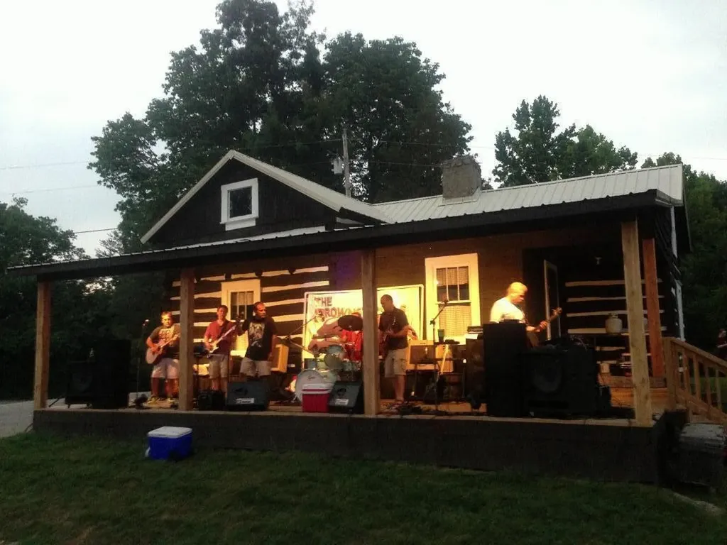 101-3 Woodson Bend Resort Bronston KY 42518