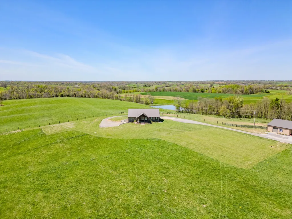 5990 Moorefield Road Carlisle KY 40311