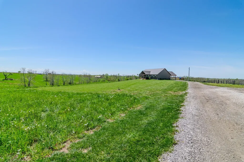 5990 Moorefield Road Carlisle KY 40311