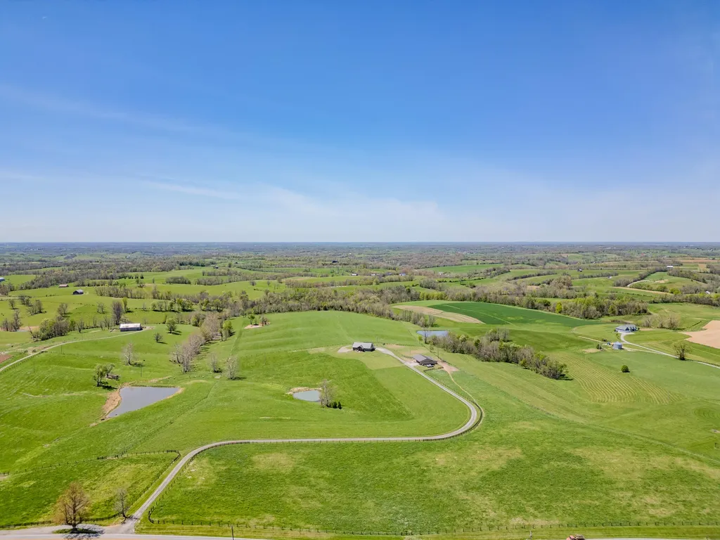 5990 Moorefield Road Carlisle KY 40311