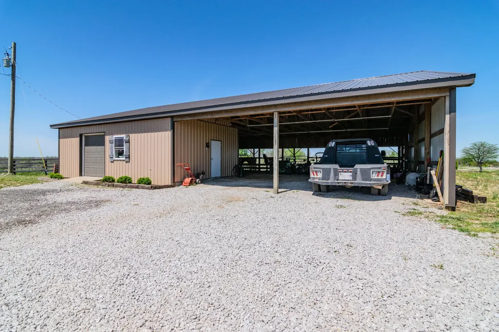 5990 Moorefield Road Carlisle KY 40311