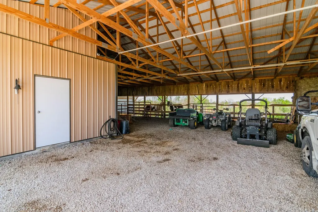 5990 Moorefield Road Carlisle KY 40311