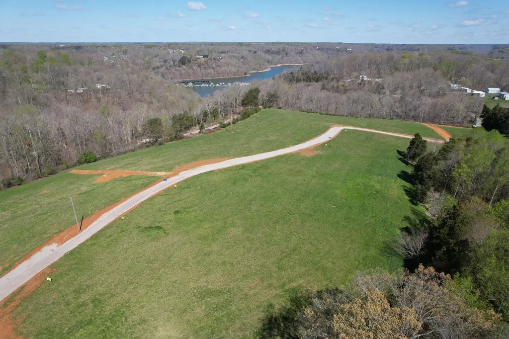 31 Beech Grove Road Jabez KY 42544
