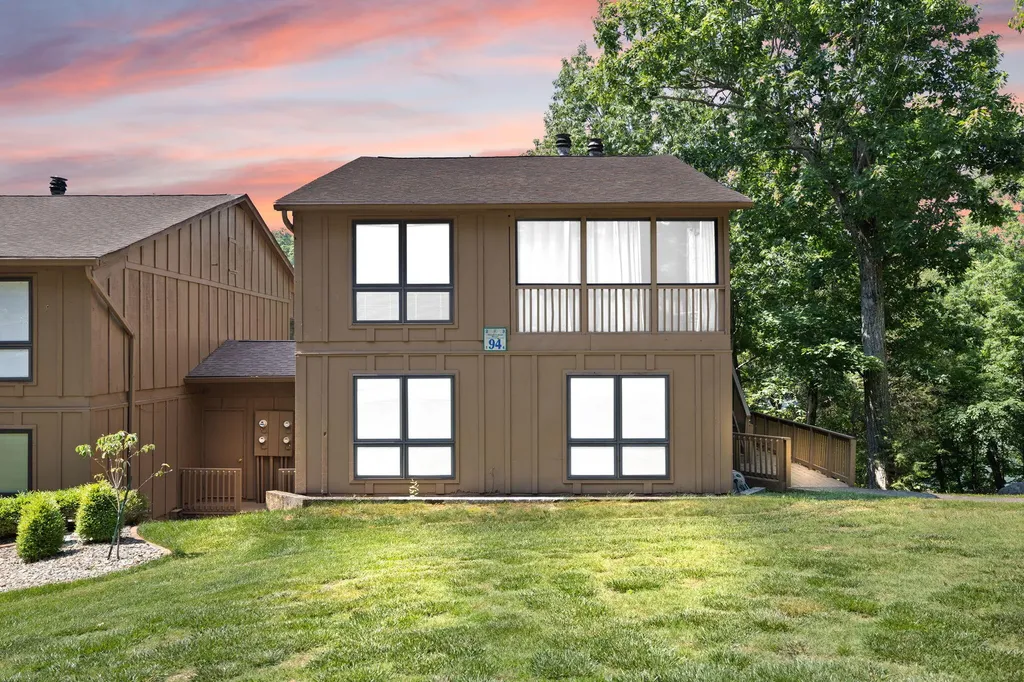 94-3 Woodson Bend Resort Bronston KY 42518