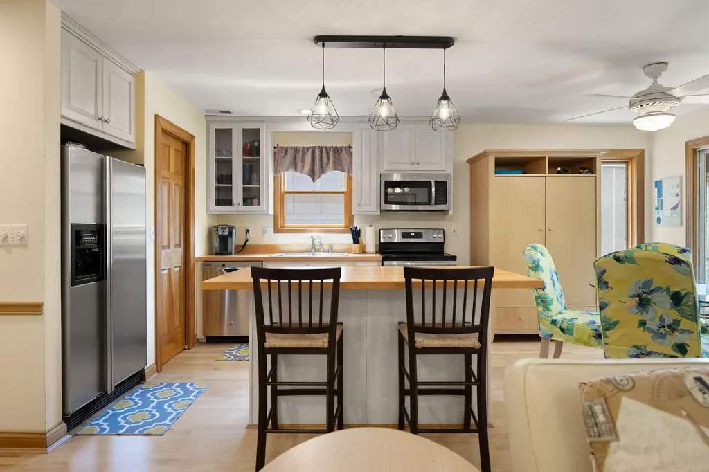 94-3 Woodson Bend Resort Bronston KY 42518