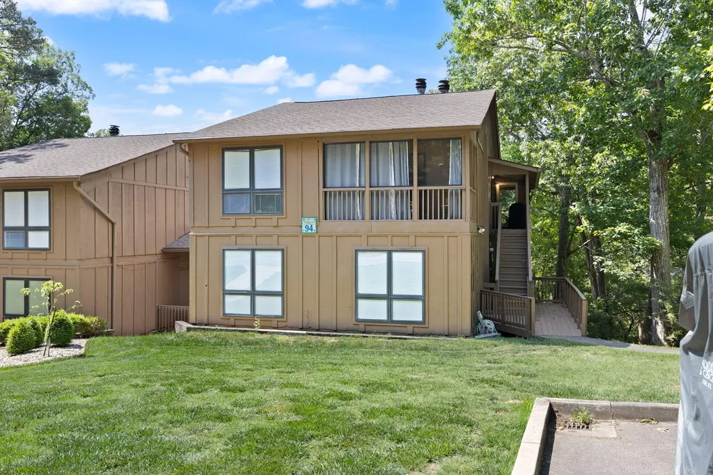 94-3 Woodson Bend Resort Bronston KY 42518